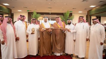 تحت رعاية ولي العهد… سعود بن مشعل يتوج أبطال «الهجن»