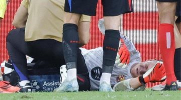 “باللوائح”.. هل يحق لـ برشلونة التعاقد مع حارس جديد بعد إصابة تير شتيجن؟