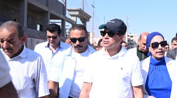 وزير الرياضة ومحافظ الشرقية يفتتحان المشروعات الاستثمارية والإنشائية بنادي أولاد صقر الرياضي