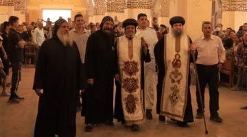 الآلاف يحتفلون بالليلة الختامية في دير مارجرجس الرزيقات غرب الأقصر