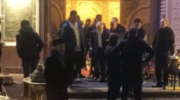يحيى الفخراني ينعي صديق عمره نبيل الحلفاوي بكل أسى وحزن (فيديو مؤثر)