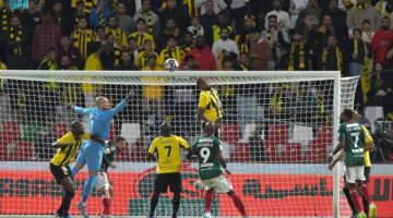دوري روشن: الاتحاد يفوز على الاتفاق برباعية نظيفة.. ويواصل الصدارة