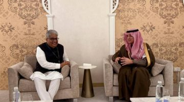 وزير الدولة للشؤون الخارجية يلتقي وزير البيئة والغابات وتغير المناخ بجمهورية الهند