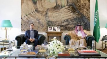 الخريجي يستقبل مبعوث وزارة الخارجية الألمانية لشؤون القرن الأفريقي