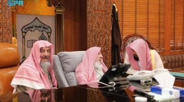 المفتي يشيد بجهود الشؤون الدينية في المسجدين الحرام والنبوي