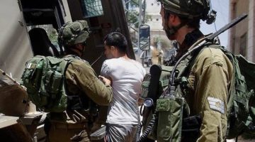 قوات الاحتلال تعتقل (28) فلسطينيًا في الضفة
