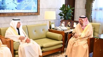 فيصل بن بندر يطلع على جهود “لجنة التطوير العقاري” بالرياض