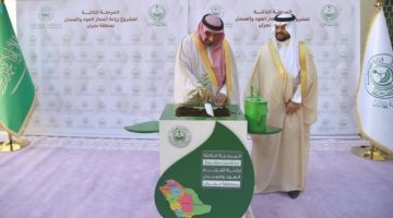 أمير نجران يدشّن “مشروع زراعة أشجار العود والصندل 3”