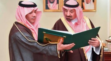أمير نجران يطّلع على التقرير السنوي لفرع وزارة الصحة