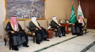 نائب أمير مكة يستقبل رئيس مجلس إدارة مجموعة الدكتور سليمان الحبيب الطبية