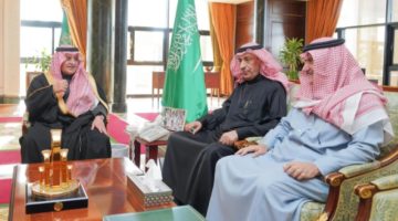 أمير تبوك يطلع على تقرير عن الجهود التطويرية والمبادرات التنموية بالمنطقة