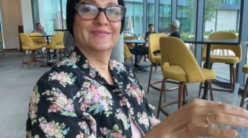 د.جميلة: «حيلة الـ8 قوارير ماء» تجنِّب كبار السن الجفاف