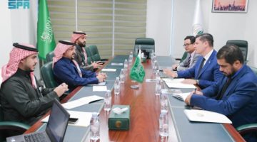 مدير البرامج التطوعية بمركز الملك سلمان للإغاثة يلتقي سفير جمهورية السلفادور لدى المملكة