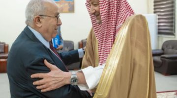نائب وزير الخارجية يلتقي المبعوث الأممي للسودان