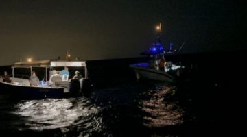 حرس الحدود ينقذ 5 مواطنين بعد جنوح واسطتهم البحرية بمحافظة جدة