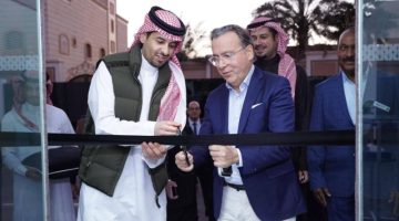 “الوعلان للتجارة” تفتتح في الرياض مركز “رينو” المتكامل لخدمات الصيانة العصرية
