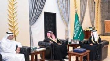 الأمير سعود بن نهار يستقبل مدير تعليم الطائف ويدشّن المتطوّع الصغير