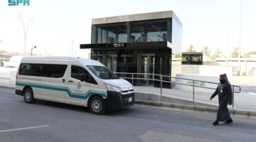 خدمة الحافلات الترددية من محطة الوزارات إلى مستشفى قوى الأمن بالرياض
