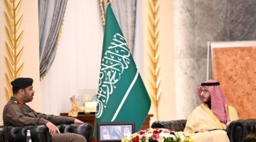 الأمير سعود بن نهار يستقبل قائد القوات الخاصة لأمن الطرق
