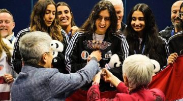 بعثة المنتخب الوطني للاسكواش تعود اليوم بعد تحقيق إنجاز عالمي في هونج كونج