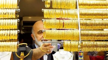 4349 جنيه : بكام أسعار الذهب اليوم في مصر عيار 21 يتجاوز رقم قياسي وهذا سعر عياري 18 و24 هل الفرصة مناسبة للبيع؟