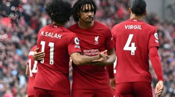 على رأسهم محمد صلاح، 22 يوما تحسم مصير ثلاثي ليفربول