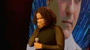 دموع ابنة محمد رحيم أثناء غنائها المؤثر لوالدها في حفل تكريمه الساحر