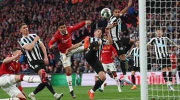 مانشستر يونايتد “المتألم” يطمع في هدايا وولفرهامبتون بالدوري الإنجليزي