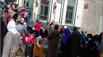 طوابير أمام البريد المصري بعد طرح اقوى حساب توفير هتقبض منه كل شهر وبعائد لم يسبق له مثيل