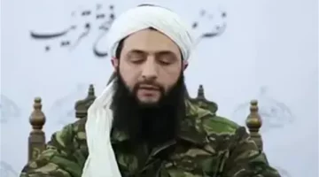 أحمد الشرع.. الطبيب “أبو محمد الجولاني” الذي قاد حربًا لإسقاط الأسد وتصدر المشهد السياسي