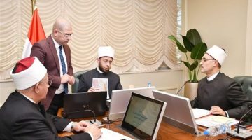 “الأزهري” يلتقي مدير مديرية أوقاف القليوبية لمتابعة الانضباط الإداري والدعوي