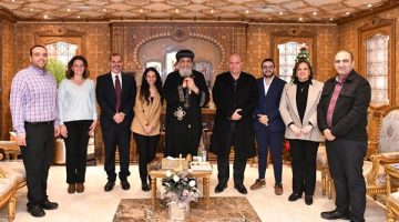 البابا تواضروس يستقبل مسؤولي مستشفى الناس