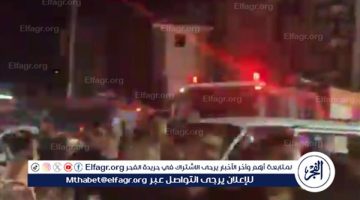 الشرطة تنحج في إنزاله ..شاب يلوح بإشعال النيران في نفسه من اعلى برج مراقبة سجن المنصورة القديم
