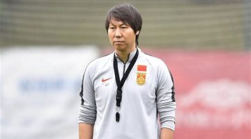 الفساد يسجن مدرب منتخب الصين السابق 20 عامًا