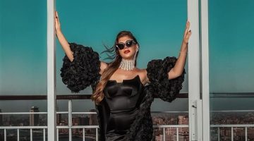 بالأسود.. ملك قورة تخطف الأنظار بإطلالة أنيقة في أحدث ظهور لها