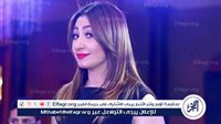 بوسي تتألق بإطلالة أنيقة بفستان نبيتي من Elisabetta Franchi
