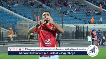 حسين الشحات يعزز تقدم الأهلي بهدف ثالث في شباك بلوزداد