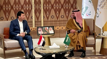 عقب وصوله الرياض.. وزير الرياضة يلتقي نظيره السعودي