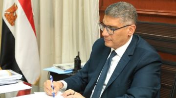 محافظ الجيزة يكلف أيمن منير رئيسًا لمدينة الجيزة