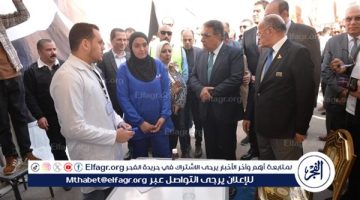 محافظ الدقهلية يتفقد القوافل الطبية المجانية بالمنطقة الصناعية بجمصه والطيبة بنبروه