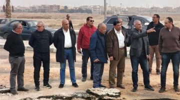 مسئولو “الإسكان” يتابعون مشروعات المرافق والطرق لتعظيم الاستفادة من الأراضي بمدينة الشروق