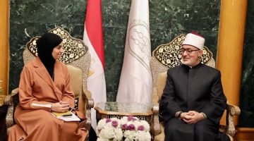 مفتي الجمهورية يجتمع مع الأمين العام لمجلس الإمارات للإفتاء الشرعي