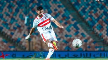 ناصر ماهر يؤدى تدريبات تأهيلية علي ملعب الزمالك