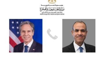 وزير الخارجية يتلقى اتصالًا هاتفيًا من وزير الخارجية الأمريكي