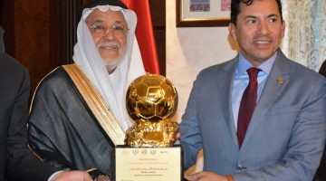 وزير الشباب والرياضة يلتقي رئيس اللجنة العليا المنظمة لمبادرة “كرتنا ثقافتنا”