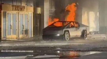 “لا علاقة به بالشاحنة”.. ماسك يكشف سبب انفجار “تسلا سايبرتراك” أمام فندق ترامب