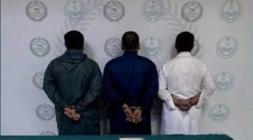 القبض على (3) أشخاص بالحدود الشمالية لترويجهم (43) ألف قرص مخدر