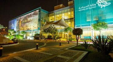 ضبط 79 فندقًا تلاعبت في التراخيص بمكة والمدينة
