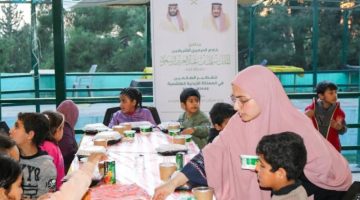 “الشؤون الإسلامية” تنظم مأدبات إفطار لـ 1650 طالبًا ويتيمًا في الأردن