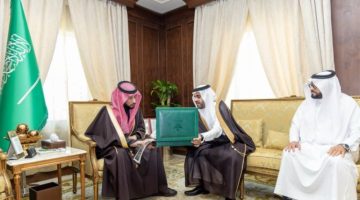 نائب أمير عسير يتسلم تقرير إنجازات الخطوط السعودية بالمنطقة